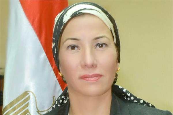وزيرة البيئة ياسمين فؤاد