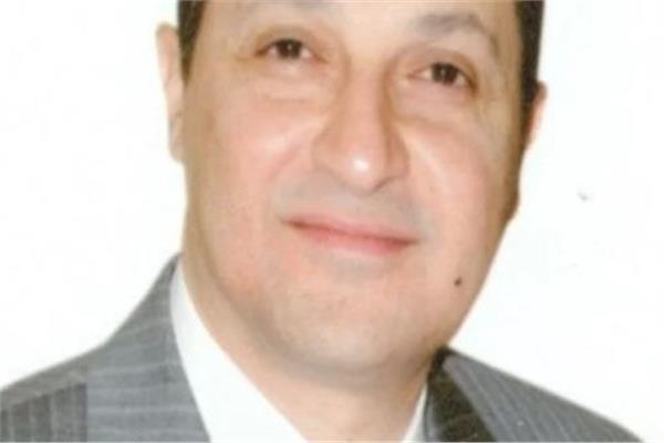 الدكتور جمال السعيد رئيس جامعة بنها