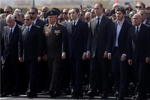 الرئيس عبد الفتاح السيسي خلال جنازة الراحل حسني مبارك