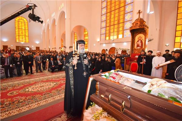 «الأرثوذكسية» تحدد مصير جنازات الأقباط بعد غلق الكنائس