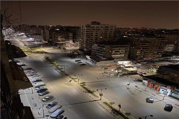 شارع عباس العقاد في حي شرق مدينة نصر بالقاهرة