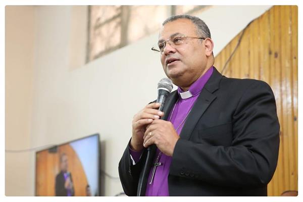 الدكتور القس أندريه زكي رئيسِ الطائفةِ الإنجيليةِ بمصرَ