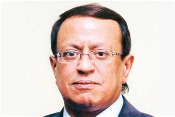 الدكتور محمود علم الدين أستاذ الإعلام والمتحدث باسم جامعة القاهرة