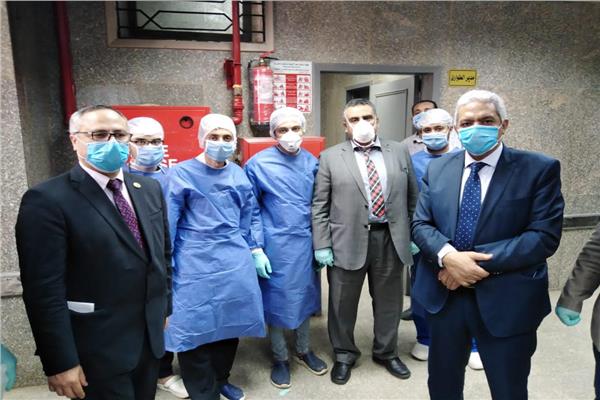لجنة أزمات جامعة الأزهر تتابع إجراءات مواجهة فيروس كورونا بقطاع المستشفيات