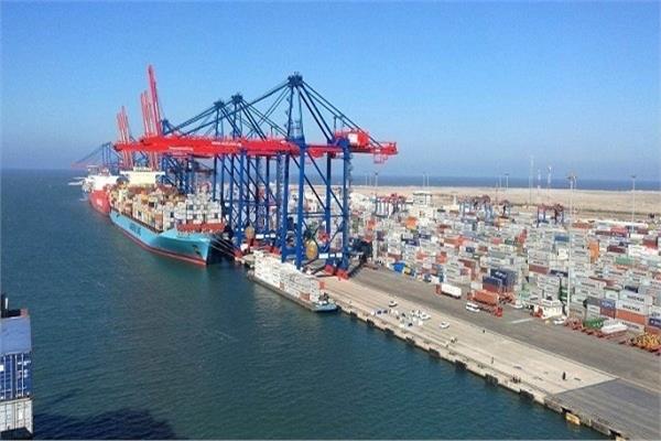 تصدير 33 ألف طن حاصلات زراعة وملح عبر ميناء الإسكندرية