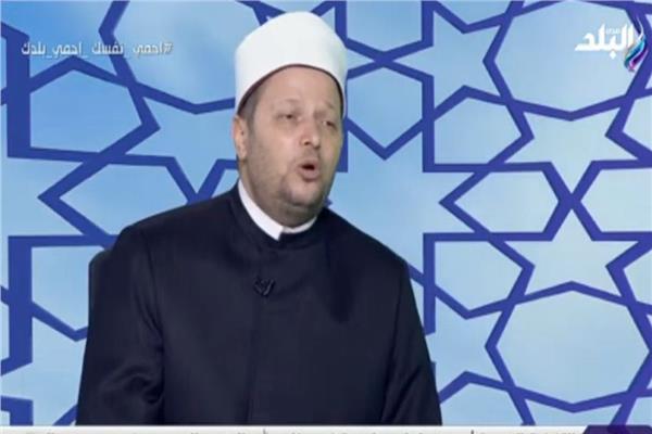 الشيخ الشحات العزازي من علماء الأزهر الشريف