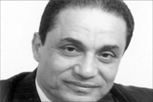 د. سامى عبدالعزيز