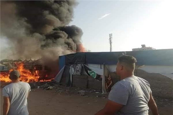 حريق ضخم شب في عدد من "كرفانات" 