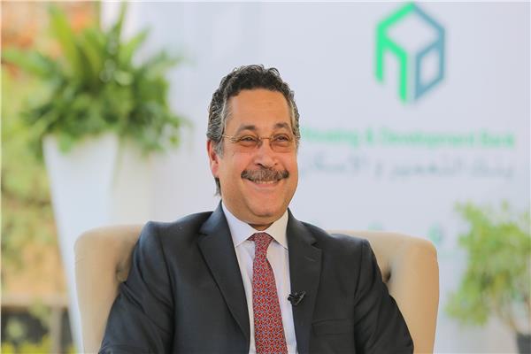 حسن غانم رئيس مجلس إدارة بنك التعمير والإسكان