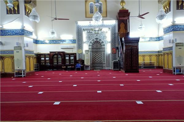 مساجد مصر تفتح أبوابها لاستقبال المصلين