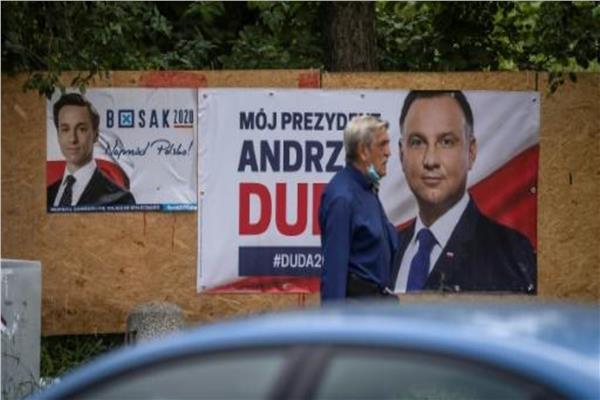 تقدم رئيس بولندا في الجولة الأولى لانتخابات الرئاسة