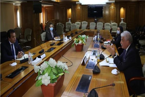 وزير التعليم العالي يستقبل محافظ جنوب سيناء لمناقشة خطة التطوير الجامعي بالمحافظة