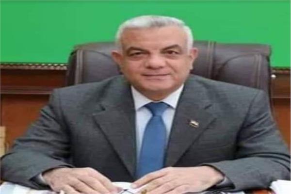 عادل مبارك رئيس الجامعة المنوفية
