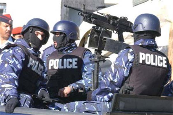 الشرطة الأردنية تغلق وسط العاصمة عمان لإحباط احتجاج لنقابة المعلمين