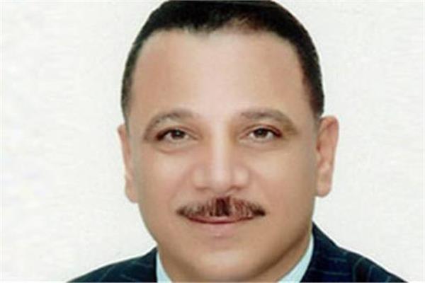 الكاتب الصحفي جمال حسين 