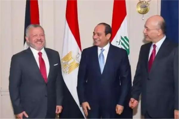الرئيس السيسي يشارك في القمة العربية الثلاثية بين مصر  والأردن والعراق
