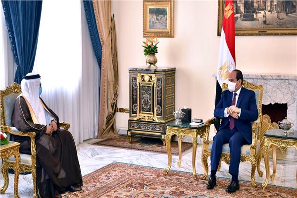 الرئيس السيسي يستقبل وزير خارجية البحرين