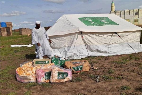 السعودية تطلق برنامج للإغاثة العاجلة للمتضررين من الشعب السوداني