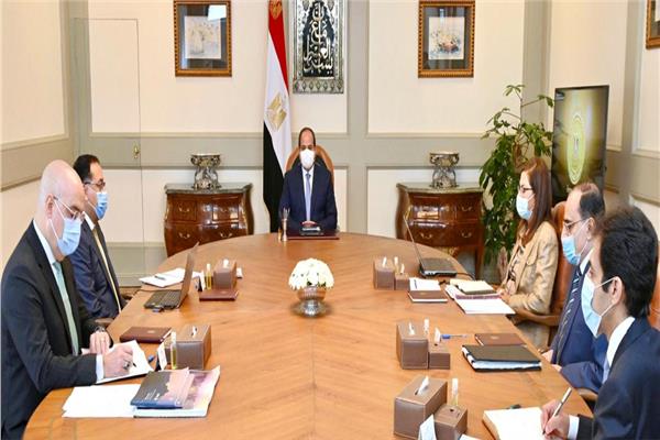  الرئيس عبد الفتاح السيسي خلال الاجتماع