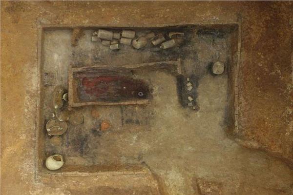 اكتشاف مقبرتين عمرهما 1800 عام وسط الصين