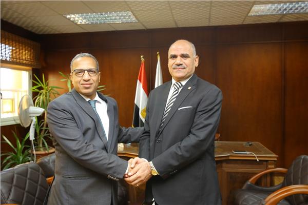 محمد محجوب عزوز أول رئيس لجامعة الأقصر
