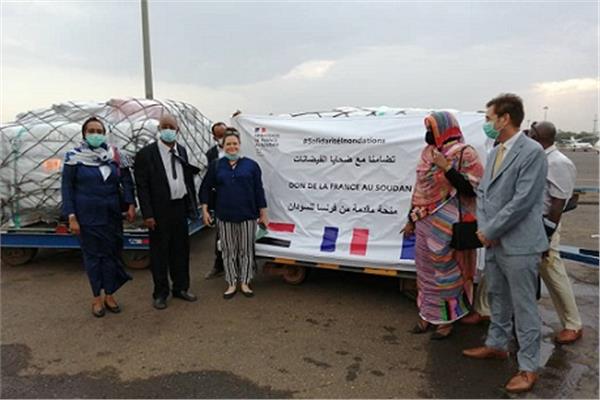 مساعدات فرنسية للمتضررين من السيول والفيضانات في السودان