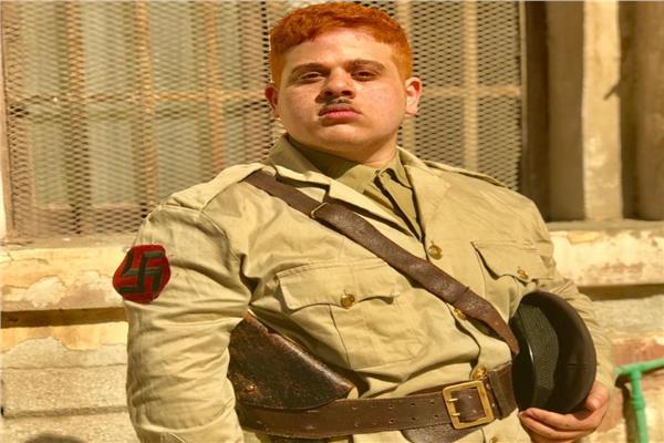 هتلر المصري.. أسطورة جديدة تغزو القاهرة من "فرن العيش"