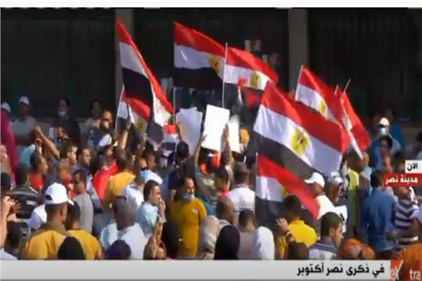 المصريون يحتفلون بذكرى انتصارات أكتوبر ودعم الدولة