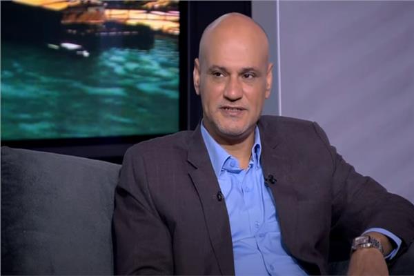 الكاتب الصحفي خالد ميري رئيس تحرير جريدة الاخبار