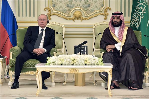 الأمير محمد بن سلمان وفلاديمير بوتين