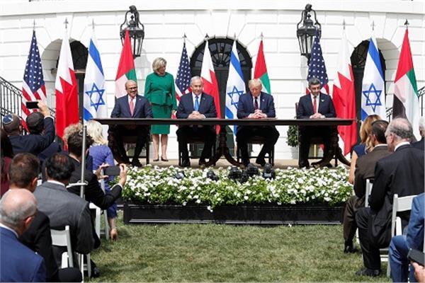 توقيع اتفاقية السلام بين الامارات واسرائيل في البيت الأبيضب