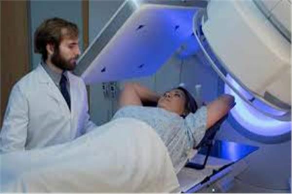 دور العلاج الإشعاعي للتخلص من السرطان 