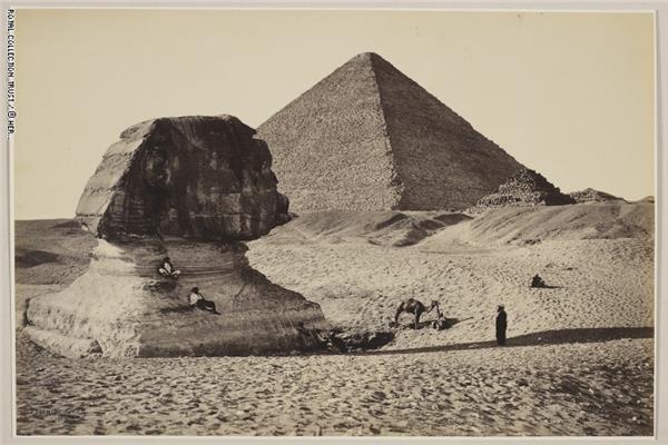 بعدسة ملكية عمرها 150 عامًا.. كيف تبدو المواقع الأثرية المصرية؟