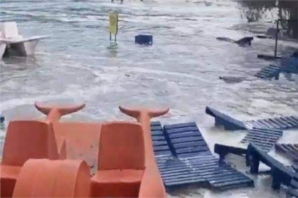 صورة من صحيفة تركيا الآن لفيضانات إزمير