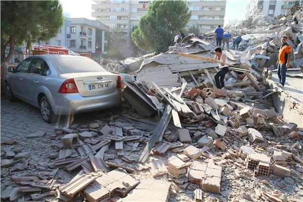 صورة من زلزال إزمير
