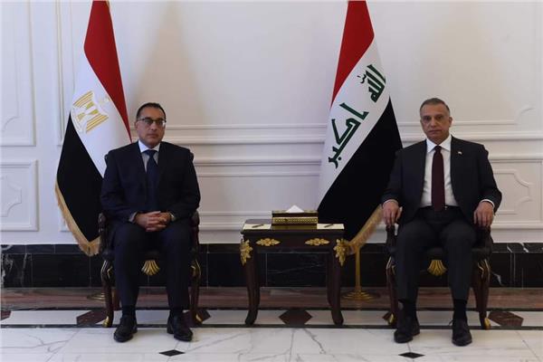 لقاء رئيس الوزراء بنظيره العراقي