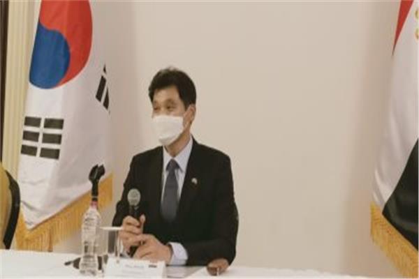 سفير كوريا الجنوبية في مصر هونج جين ووك
