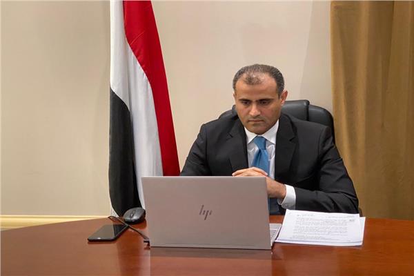 وزير الخارجية اليمني محمد الحضرمي