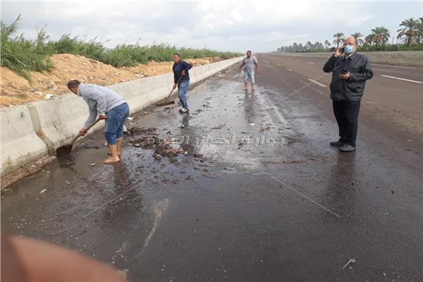 محافظ الإسكندرية متابعة لحظية بالأحياء لرفع تجمعات مياه الأمطار  