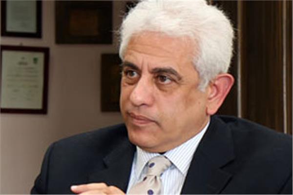 الدكتور حسام بدراوى الكاتب والمفكر السياسى