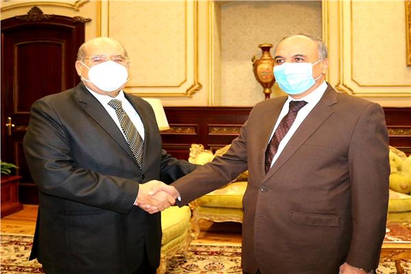 عبد الرازق يستقبل رئيس المجلس العالمي للتسامح والسلام‎