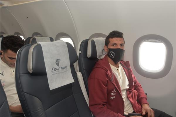 صور بعثة المنتخب المصري تغادر إلى توجو على متن طائرة خاصة 