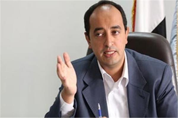  الدكتور عمرو عثمان  مدير صندوق مكافحة الادمان