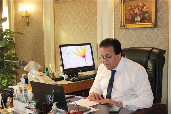  د. خالدعبدالغفار وزير التعليم العالي والبحث العلمي