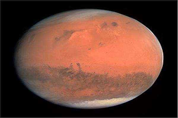 عاصفة غبارية تجتاح المريخ