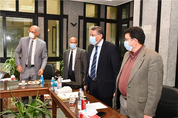 جامعة عين شمس تستضيف لجنة ترقية جراحة العظام للمرة الأولى