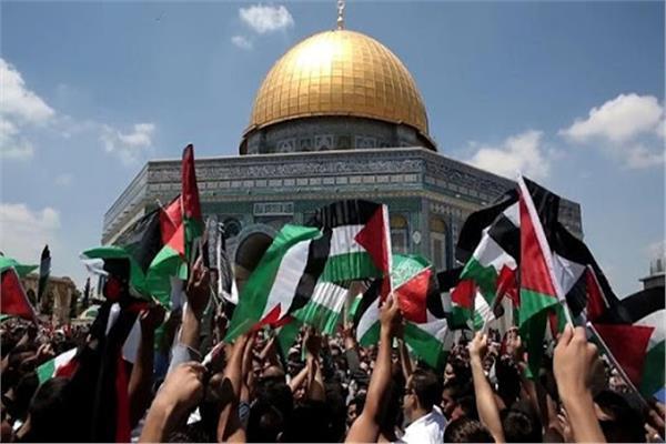 التضامن مع الشعب الفلسطيني