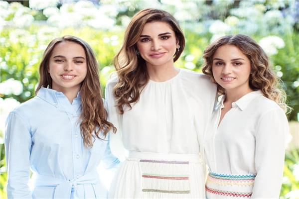 الملكة رانيا برفقة ابنتيها - أرشيفية
