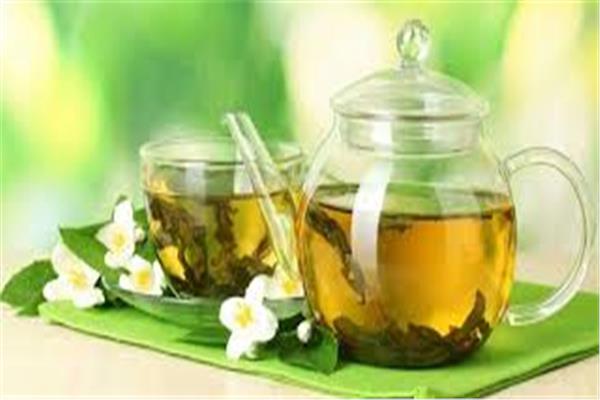لصحة الجسم والبشرة .. 9  فوائد للشاي الأخضر