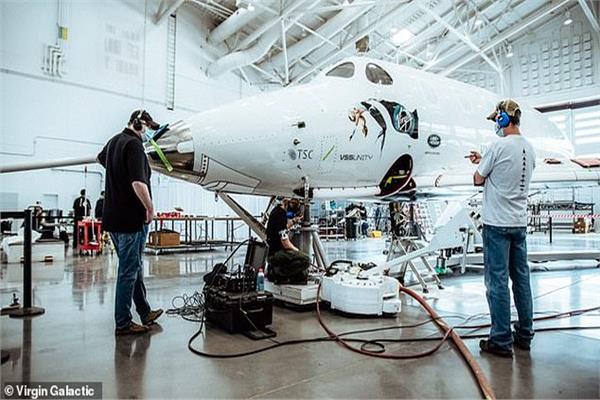 طائرة SpaceShipTwo الفضائية
